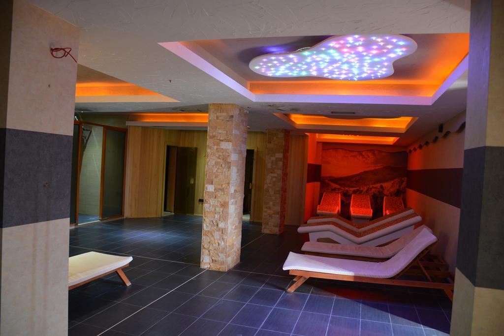 Готель Milmari - Wellness & Spa Копаоник Екстер'єр фото